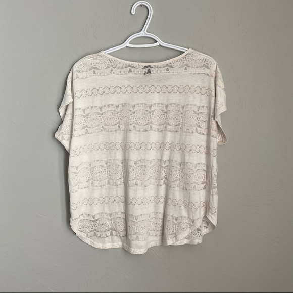 FOREVER 21 White Sheer Summer Top Mandala Design Short Sleeves - Picture 4 of 9